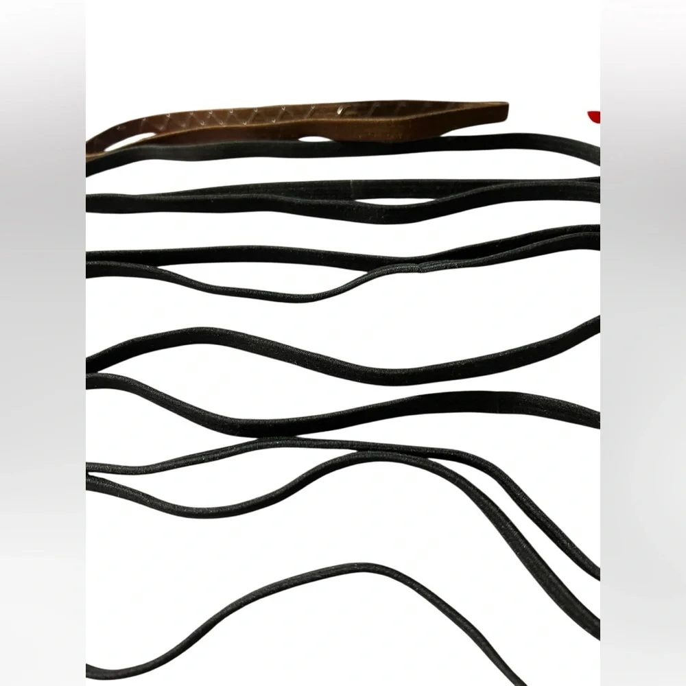 Set of 7 Elastic Headbands in Red, Brown, and Black (5)